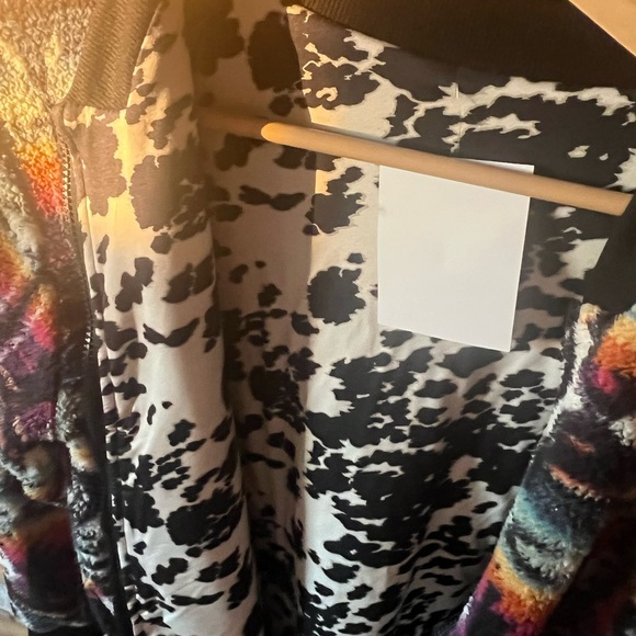 NWT Colorful Reversible Crazy Train Patterned Fleece Jacket - Picture 3 of 5